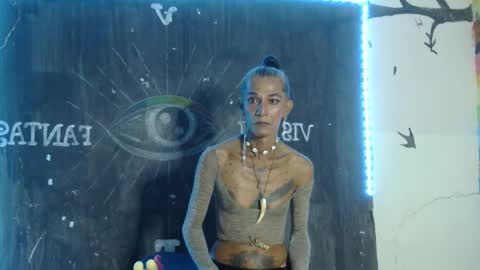 Julieth Wolf online show from 02.04.25