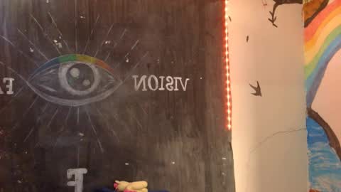 Julieth Wolf online show from 02.05.25