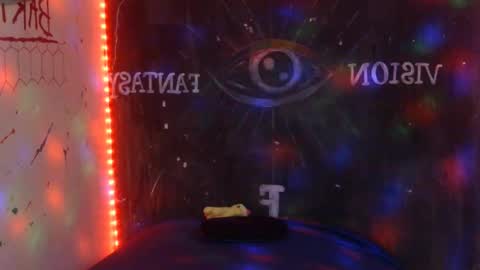 Julieth Wolf online show from 02.09.25