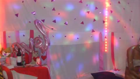 Julieth Wolf online show from 02.18.25