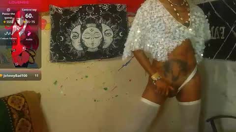 Julieth Wolf online show from 12.02.25