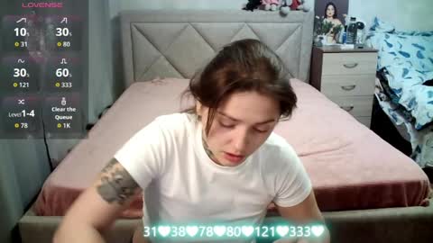 Snapshot of julietkalen chatting on 05.21.26 Julietkitty online show from 05.21.26