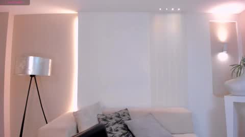 JULIETTA online show from 02.10.25