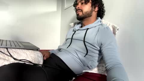 Snapshot of julimo16 chatting on 09.12.25 julimo16 online show from 09.12.25