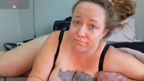 Juli Monroe online show from 01.08.26