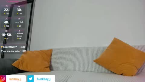 Snapshot of julio_fitxxx chatting on 02.09.25 Ask me online show from 02.09.25