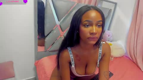 julitpink online show from 06.15.26