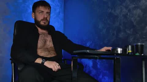 JULiUS   online show from 12.16.25