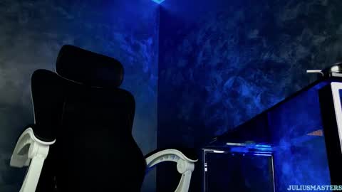 JULiUS   online show from 03.20.26