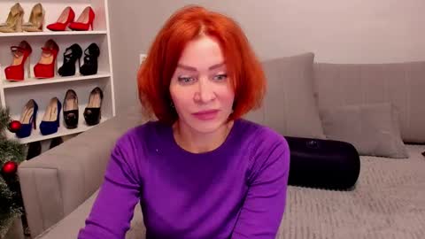 jullia_moor online show from 12.22.25