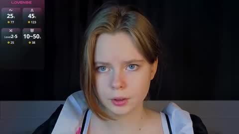 Julie online show from 12.21.25