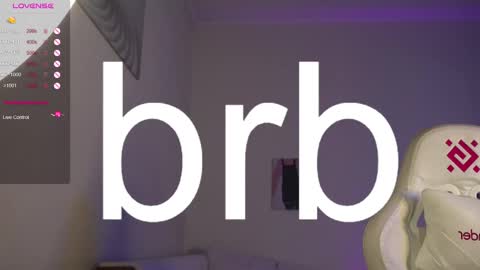 Snapshot of julliette_softs chatting on 02.10.25 Julia online show from 02.10.25