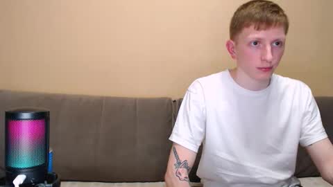 Snapshot of julsweet chatting on 03.22.26 sweet online show from 03.22.26