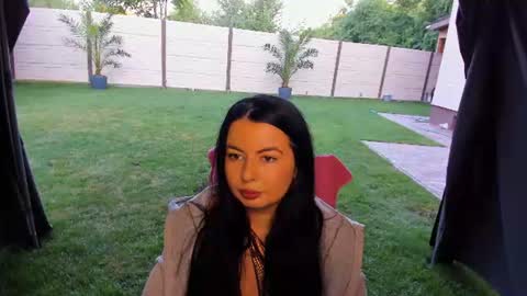 Snapshot of julya_lexa chatting on 07.12.26 Julya online show from 07.12.26