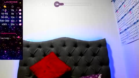 Julya Smith online show from 12.19.24