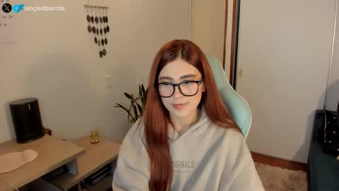 Snapshot of jungleofpandas chatting on 11.16.25 Call me Sussy online show from 11.16.25