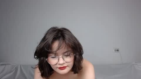 Snapshot of junnewers chatting on 02.22.25 JunneWers online show from 02.22.25