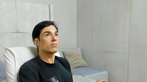 Snapshot of jupiter_333 chatting on 11.05.25 Jupiter online show from 11.05.25