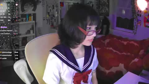 Snapshot of jupitersclaim chatting on 10.13.25 jupitersclaim online show from 10.13.25