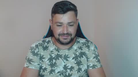 Snapshot of just_a_nice_guy_27 chatting on 06.17.26 Alex online show from 06.17.26