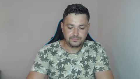 Snapshot of just_a_nice_guy_27 chatting on 06.20.26 Alex online show from 06.20.26
