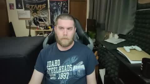 Snapshot of just_ryan88 chatting on 11.20.25 Ryan online show from 11.20.25