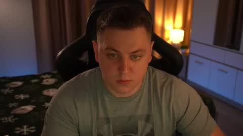 Snapshot of just_top chatting on 12.14.25 David online show from 12.14.25