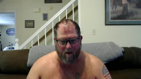 Snapshot of justaguyandnaked chatting on 06.14.26 justaguyandnaked online show from 06.14.26