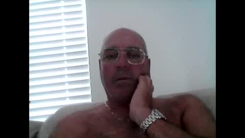 justcallmemarcus online show from 12.17.25