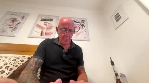 justhavingfun2468 online show from 02.01.25