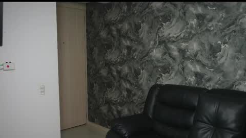 Snapshot of justin_clark1 chatting on 12.01.25 justin clark1 online show from 12.01.25