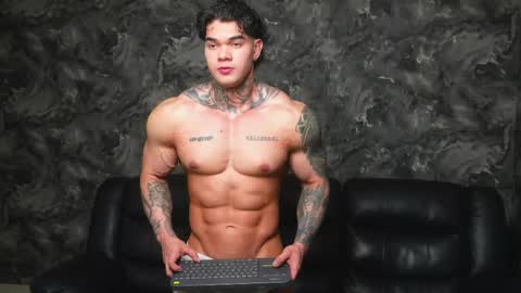 Snapshot of justin_clark1 chatting on 04.26.26 justin clark1 online show from 04.26.26