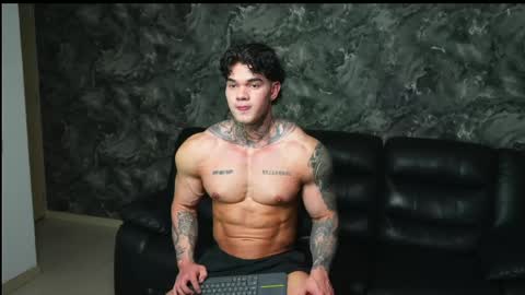 Snapshot of justin_clark1 chatting on 05.23.26 justin clark1 online show from 05.23.26