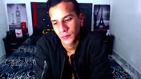 Snapshot of justin_melendez chatting on 11.11.25 JUSTIN online show from 11.11.25