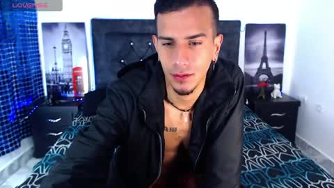 Snapshot of justin_melendez chatting on 04.22.26 JUSTIN online show from 04.22.26