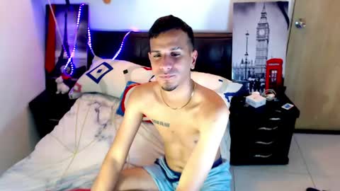 Snapshot of justin_melendez chatting on 05.10.26 JUSTIN online show from 05.10.26