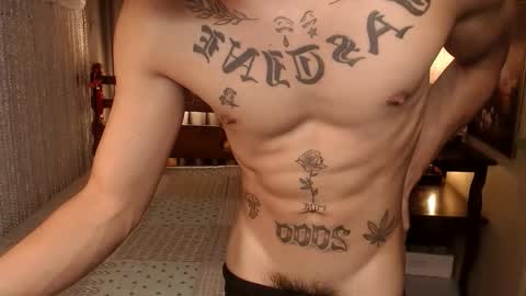 justine_hunk online show from 01.07.26