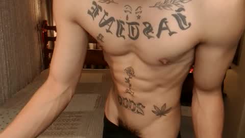 justine_hunk online show from 02.26.26
