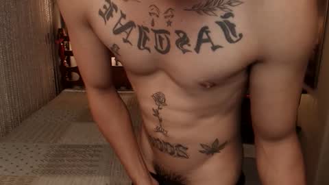 justine_hunk online show from 05.04.26