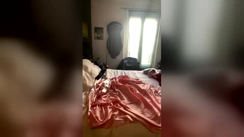 justinenuisette online show from 03.17.26