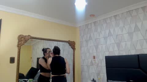 Justine online show from 02.22.25