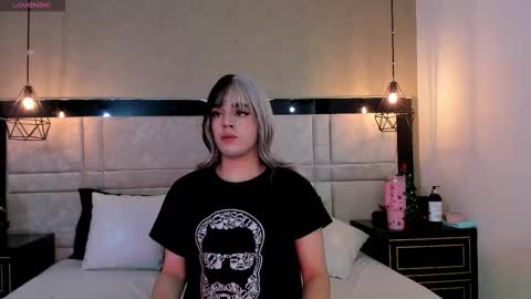 Justine online show from 11.24.25