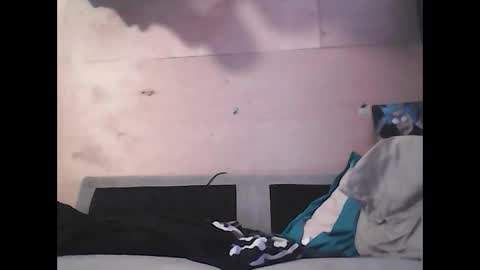 Snapshot of justinjerksit chatting on 12.19.24 justinjerksit online show from 12.19.24