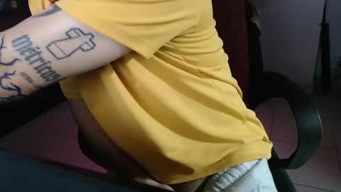 Snapshot of justmelove11 chatting on 02.08.26 justmelove11 online show from 02.08.26