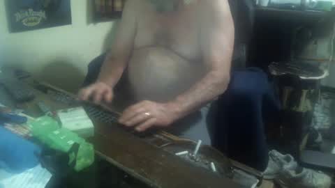 Snapshot of justmeohio chatting on 10.17.25 justmeohio online show from 10.17.25