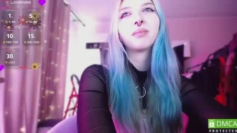 justmeowgirl online show from 04.18.26
