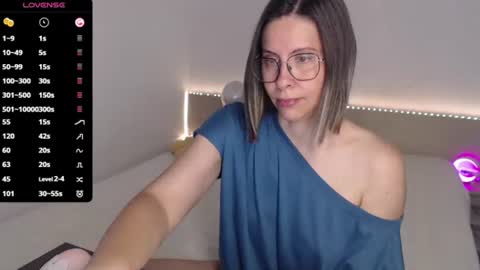 Julie online show from 07.17.26