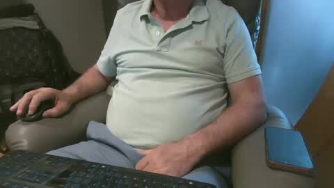 Snapshot of justpleased2behere chatting on 05.25.26 here to Have Fun online show from 05.25.26