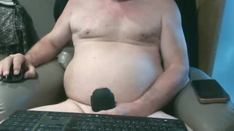 Snapshot of justpleased2behere chatting on 06.08.26 here to Have Fun online show from 06.08.26
