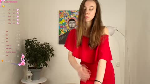 Juja and Kira online show from 01.04.25